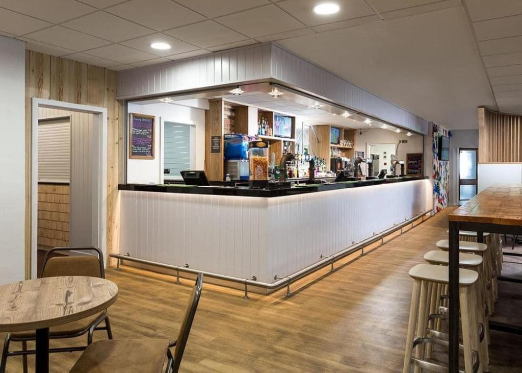 Tencreek Holiday Park Looe Exterior foto